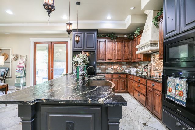 126 RETAMA RD, Boerne, TX 78006