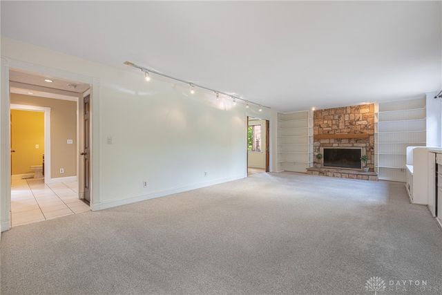 215 Beverly Place, Oakwood, OH 45419