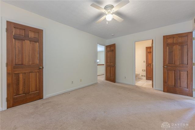 215 Beverly Place, Oakwood, OH 45419
