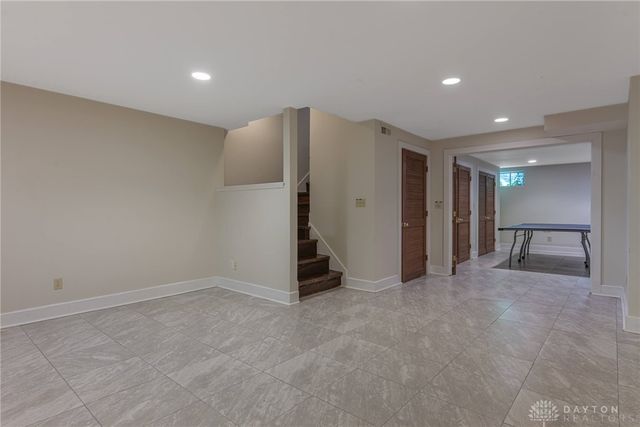 215 Beverly Place, Oakwood, OH 45419