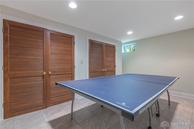 215 Beverly Place, Oakwood, OH 45419