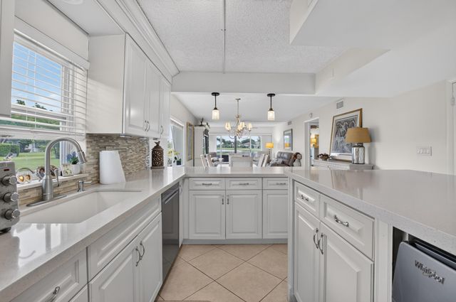 13112 Sentry Palm Court A, Delray Beach, FL 33484