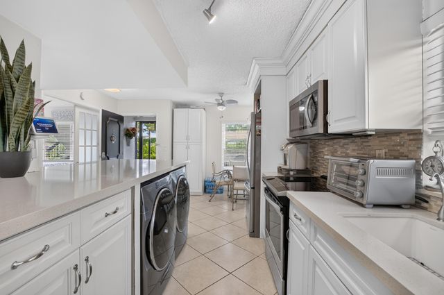 13112 Sentry Palm Court A, Delray Beach, FL 33484