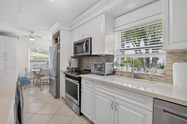 13112 Sentry Palm Court A, Delray Beach, FL 33484