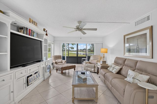 13112 Sentry Palm Court A, Delray Beach, FL 33484