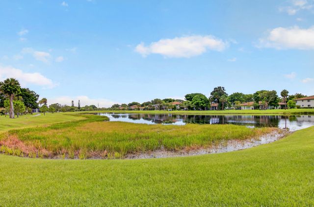13112 Sentry Palm Court A, Delray Beach, FL 33484