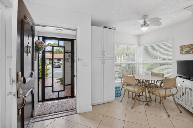 13112 Sentry Palm Court A, Delray Beach, FL 33484