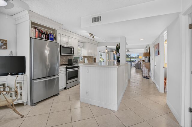 13112 Sentry Palm Court A, Delray Beach, FL 33484