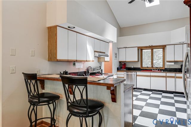 7730 Beach Rd, Chesterfield, VA 23838