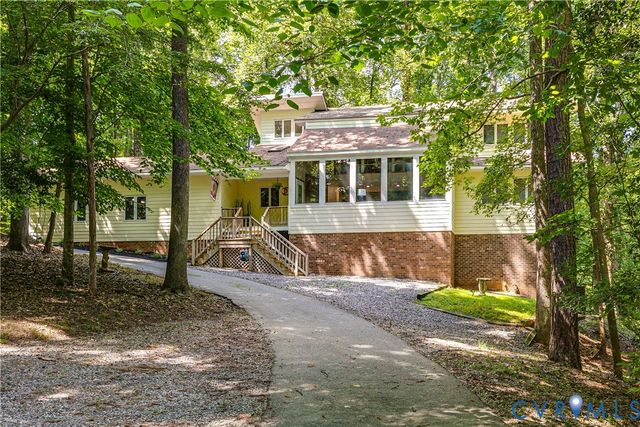 7730 Beach Rd, Chesterfield, VA 23838