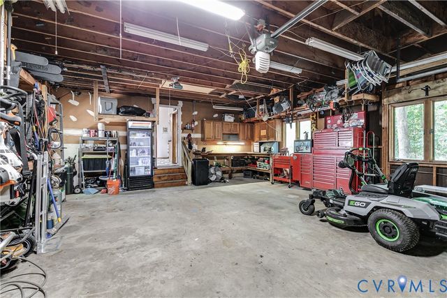 7730 Beach Rd, Chesterfield, VA 23838
