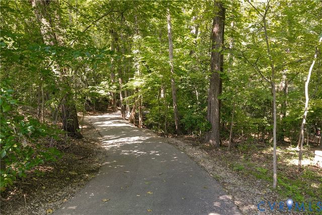 7730 Beach Rd, Chesterfield, VA 23838