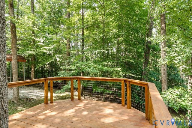 7730 Beach Rd, Chesterfield, VA 23838