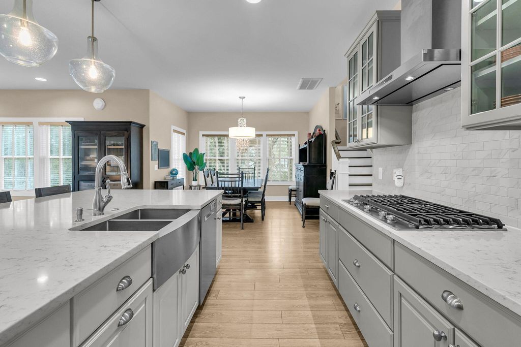 Image 31 of property listing at 1145 Pinefield Drive, Charleston, SC 29492