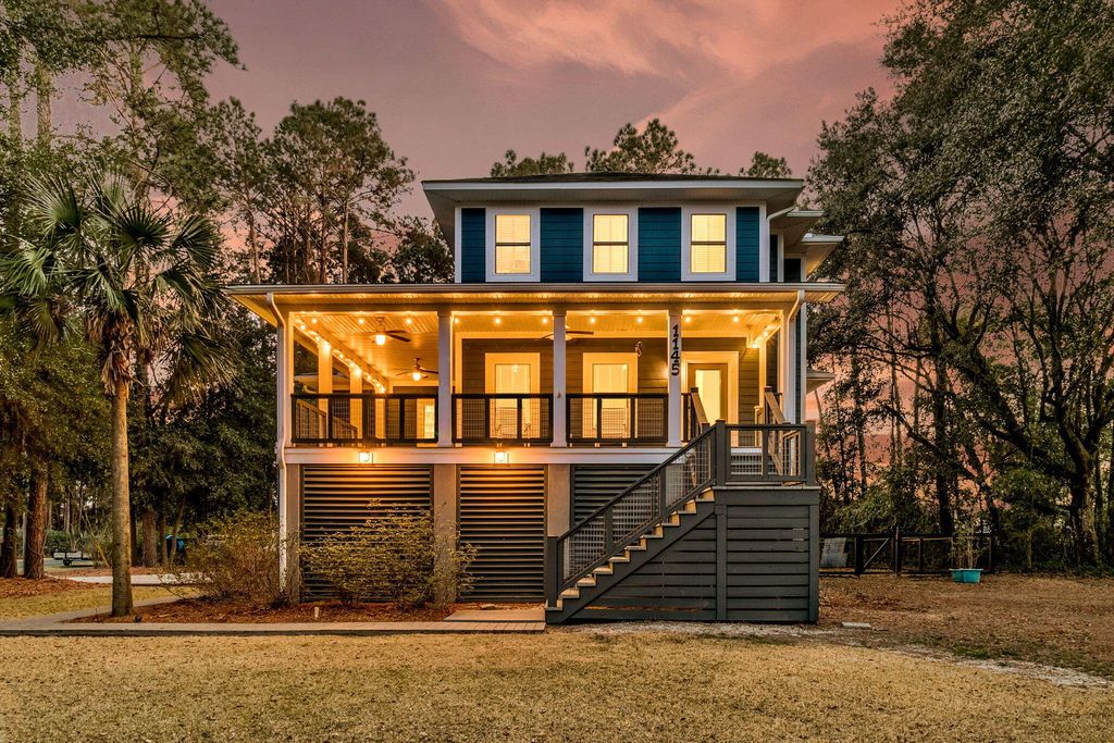 Image 4 of property listing at 1145 Pinefield Drive, Charleston, SC 29492