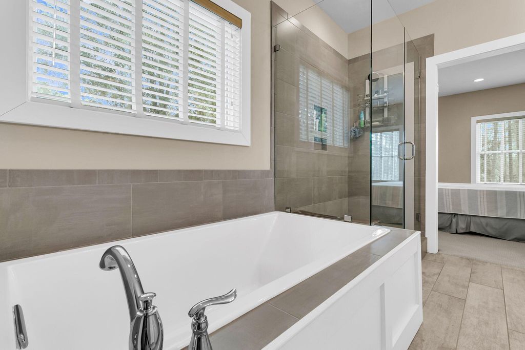 Image 40 of property listing at 1145 Pinefield Drive, Charleston, SC 29492