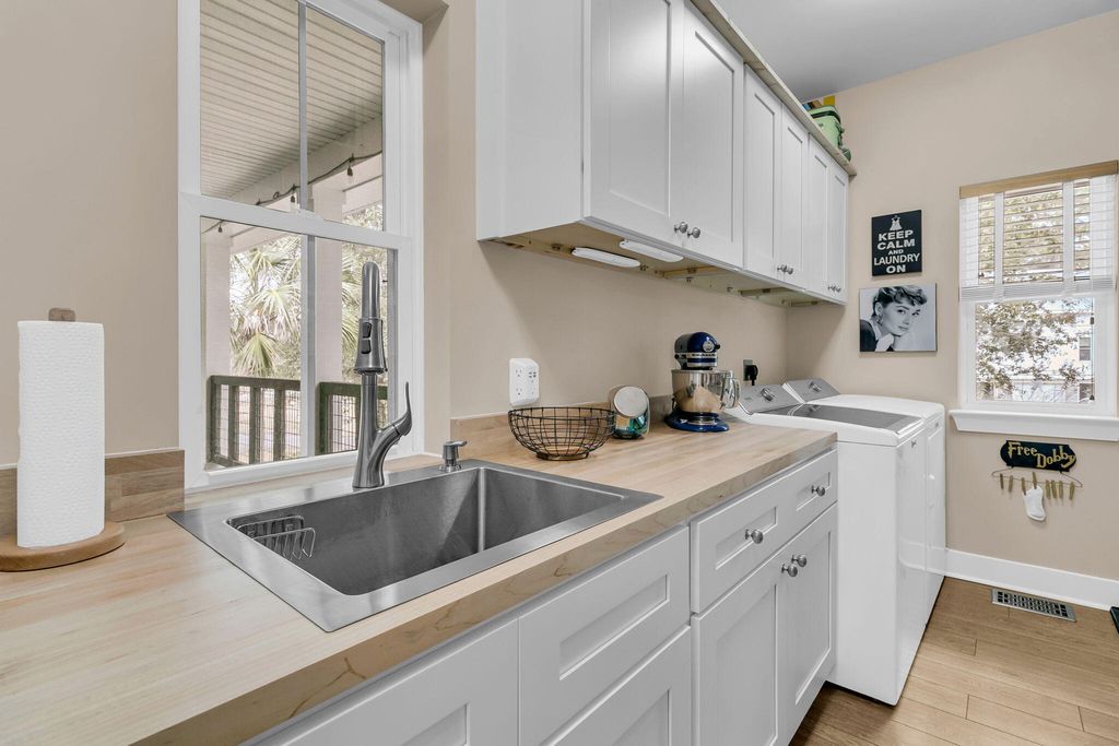 Image 44 of property listing at 1145 Pinefield Drive, Charleston, SC 29492