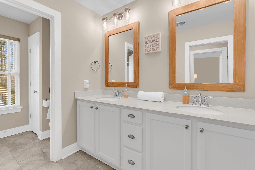 Image 49 of property listing at 1145 Pinefield Drive, Charleston, SC 29492