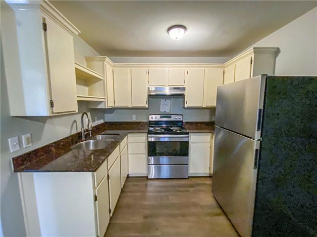 944 N Storer Avenue 6, Fayetteville, AR 72701