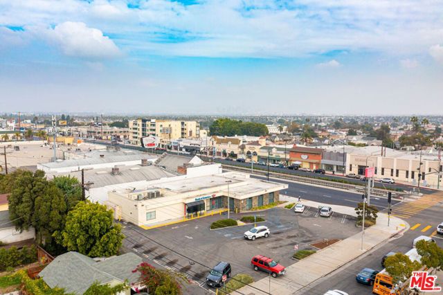 5471 Crenshaw Boulevard, Los Angeles, CA 90043