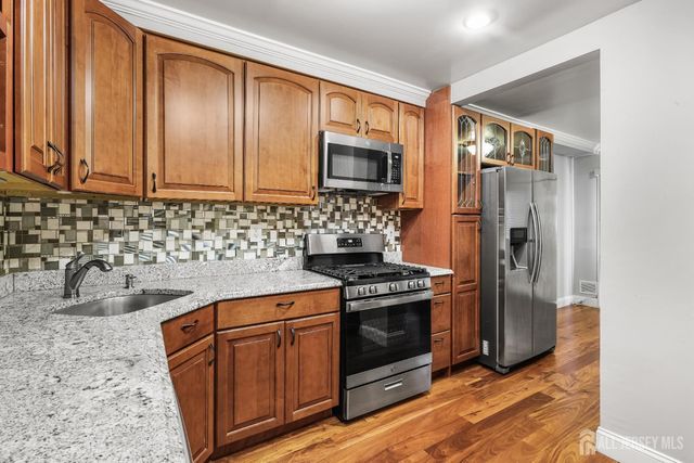 188 heywood Court, Matawan, NJ 07747