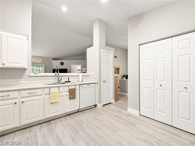 3353 Trevet Street 101, Las Vegas, NV 89129