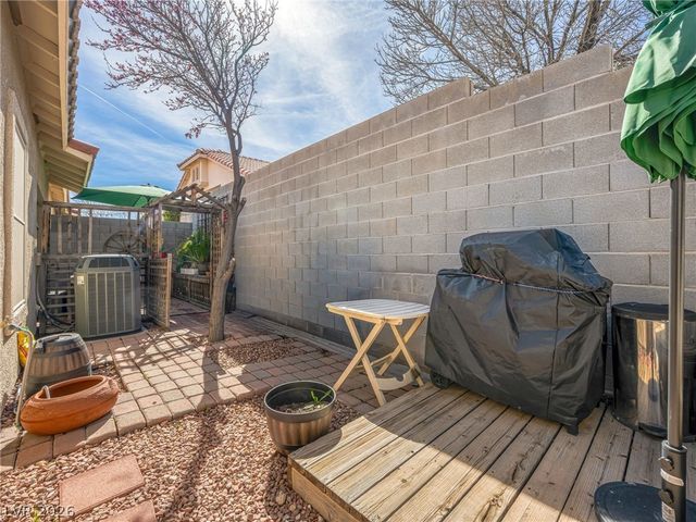 3353 Trevet Street 101, Las Vegas, NV 89129