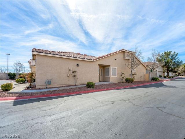 3353 Trevet Street 101, Las Vegas, NV 89129