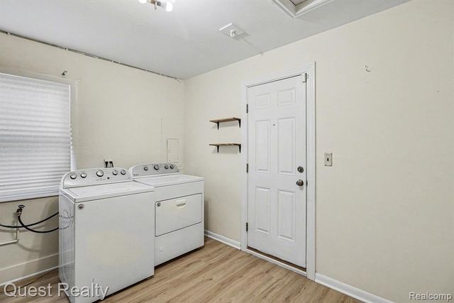 26225 Waldorf Street, Roseville, MI 48066