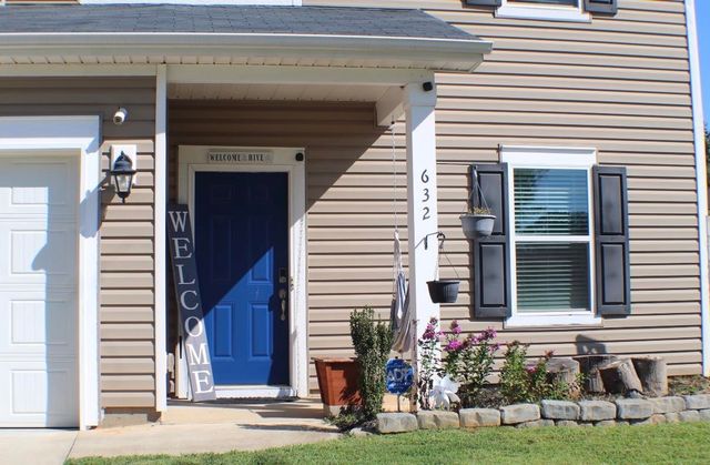 632 Grays Creek, Spartanburg, SC 29303