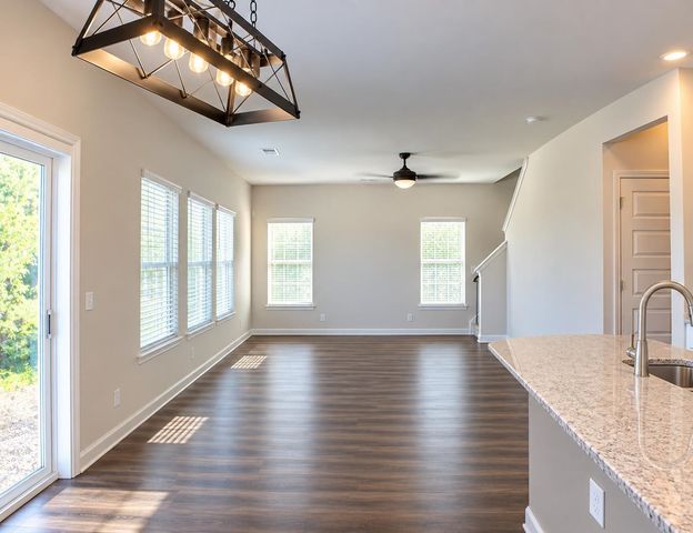 632 Grays Creek, Spartanburg, SC 29303