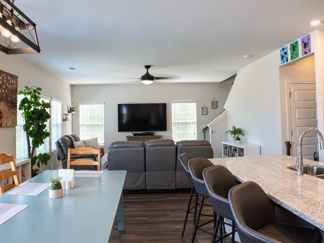 632 Grays Creek, Spartanburg, SC 29303
