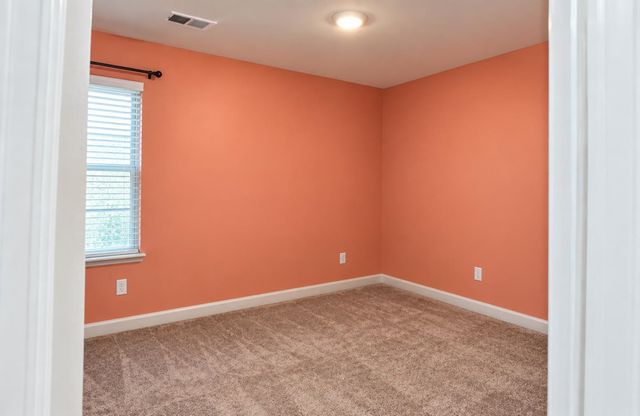 632 Grays Creek, Spartanburg, SC 29303