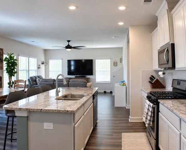 632 Grays Creek, Spartanburg, SC 29303