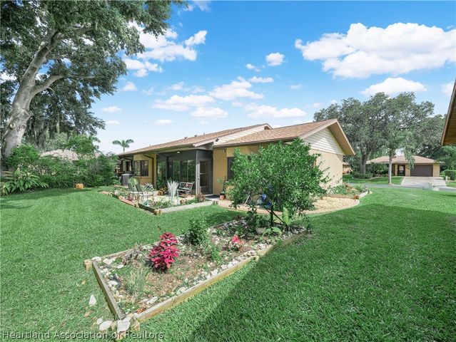 2225 Hidden Creek Circle, Sebring, FL 33870