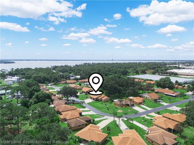 2225 Hidden Creek Circle, Sebring, FL 33870