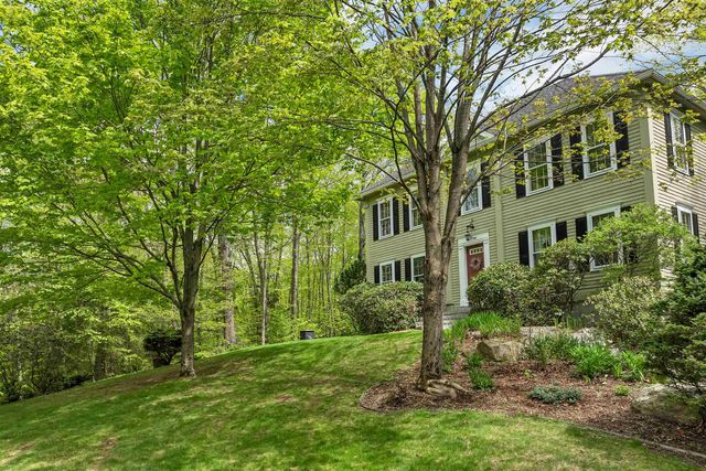 9 Wildwood Road, Auburn, NH 03032