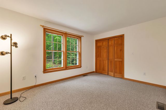 9 Wildwood Road, Auburn, NH 03032