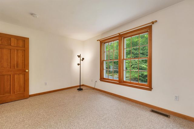 9 Wildwood Road, Auburn, NH 03032