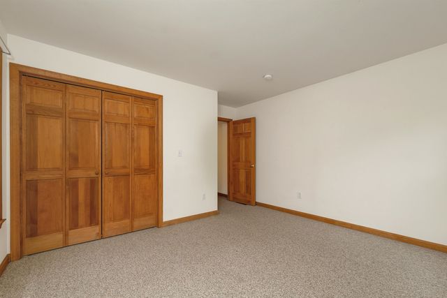 9 Wildwood Road, Auburn, NH 03032