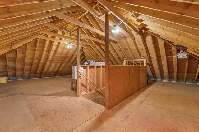 9 Wildwood Road, Auburn, NH 03032