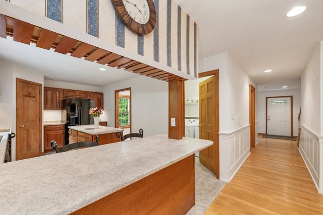 9 Wildwood Road, Auburn, NH 03032