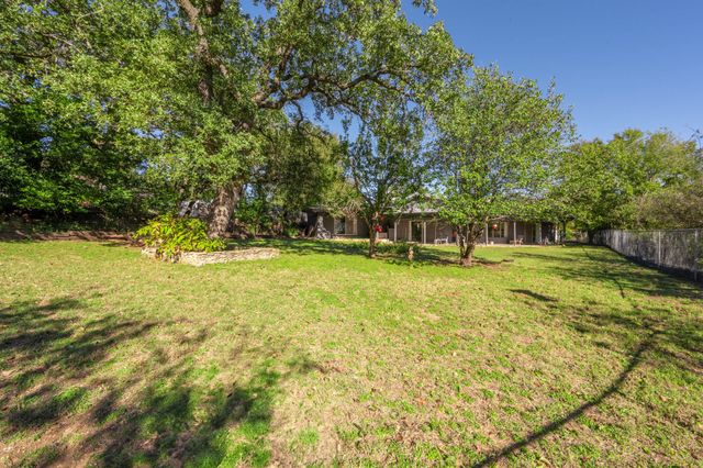 705 NW 10th Street, Mineral Wells, TX 76067
