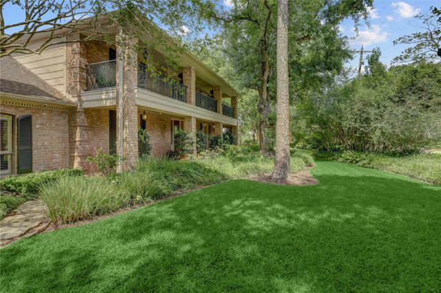 1 Stayton Circle, Piney Point Village, TX 77024