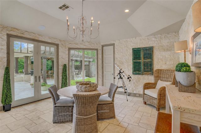1 Stayton Circle, Piney Point Village, TX 77024