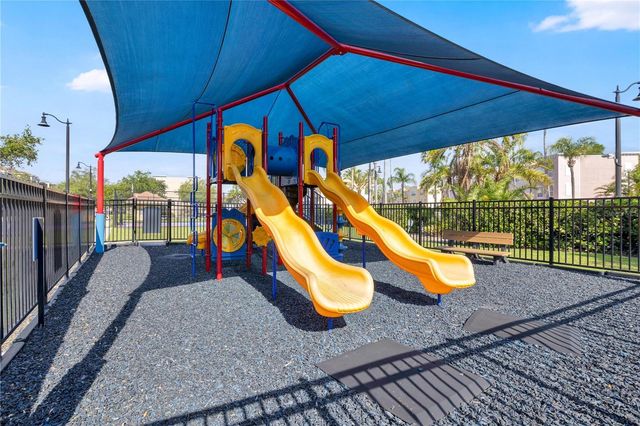 5064 TIDEVIEW CIRCLE 85, Orlando, FL 32819