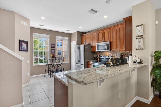 5064 TIDEVIEW CIRCLE 85, Orlando, FL 32819