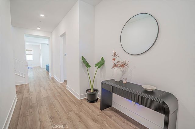 29768 Camino La Perdiz, Valencia, CA 91354