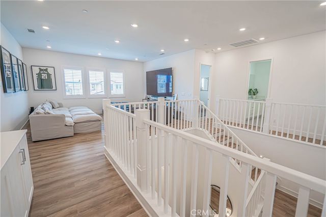 29768 Camino La Perdiz, Valencia, CA 91354