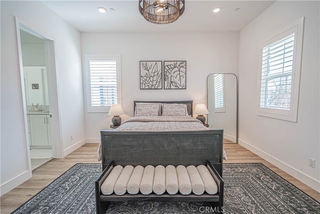 29768 Camino La Perdiz, Valencia, CA 91354